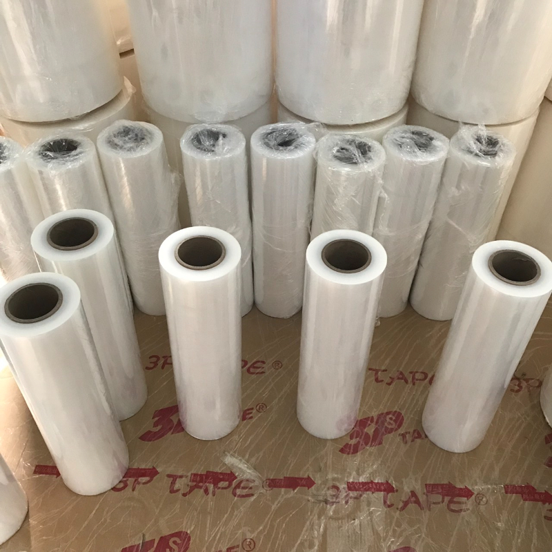 Khả năng đáp ứng của màng PE quấn tay trong công nghiệp